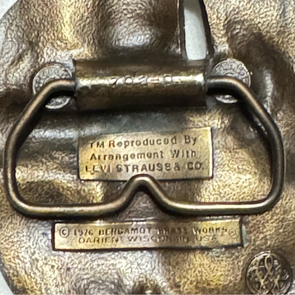 VIntage Bergamot Brass Works 1974 Levi's Jeans Bronze Belt Buckle Collectible - Picture 10 of 16